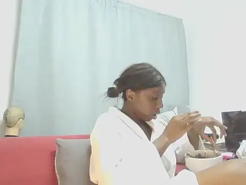 Snapshot of Sexxybella27 chatting on May 12, 2026, 8:28 pm Sexxybella27 online show from May 12, 2026, 8:28 pm