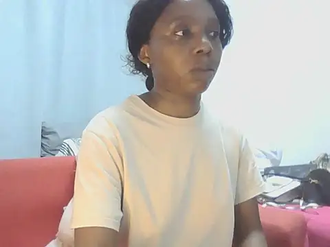 Snapshot of Sexxybella27 chatting on May 20, 2026, 7:42 pm Sexxybella27 online show from May 20, 2026, 7:42 pm