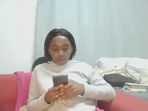 Snapshot of Sexxybella27 chatting on July 20, 2026, 8:11 pm Sexxybella27 online show from July 20, 2026, 8:11 pm