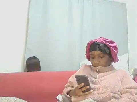 Snapshot of Sexxybella27 chatting on July 28, 2026, 8:52 pm Sexxybella27 online show from July 28, 2026, 8:52 pm