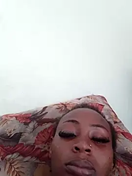 Naughtyy xx online show from December 22, 2025, 6:43 am