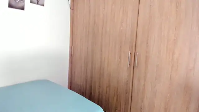 Snapshot of Bambi_gurl chatting on January 17, 2025, 9:28 pm Bambi gurl online show from January 17, 2025, 9:28 pm