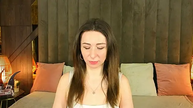 KimmmLi online show from January 8, 2026, 1:46 pm