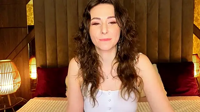 KimmmLi online show from April 28, 2026, 1:05 pm