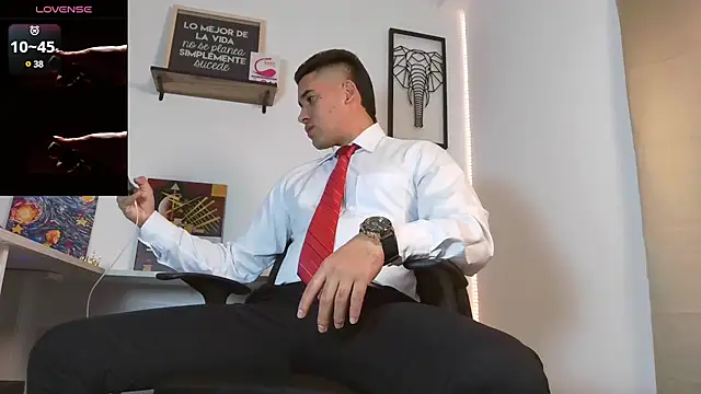 Snapshot of Thonydupont chatting on March 4, 2025, 7:43 pm Thonydupont online show from March 4, 2025, 7:43 pm