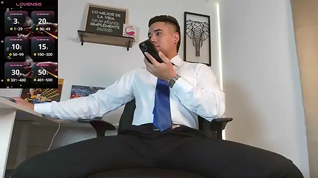 Snapshot of Thonydupont chatting on March 5, 2025, 7:49 pm Thonydupont online show from March 5, 2025, 7:49 pm