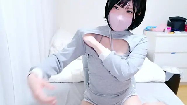  HIKARU  online show from March 17, 2025, 11:42 am