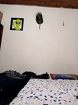 sebasxx97 online show from December 18, 2025, 4:51 am