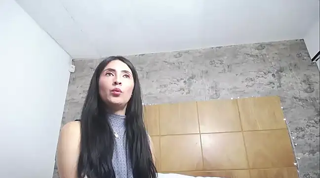 Snapshot of JainaRogers chatting on March 5, 2025, 5:29 pm JainaRogers online show from March 5, 2025, 5:29 pm