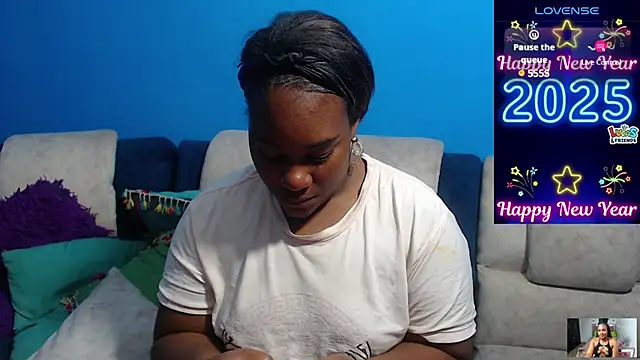 Snapshot of the_pearl199 chatting on January 30, 2025, 2:49 am the pearl199 online show from January 30, 2025, 2:49 am