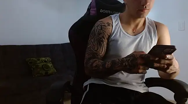 Sisoyalejo420 online show from February 20, 2025, 9:20 pm