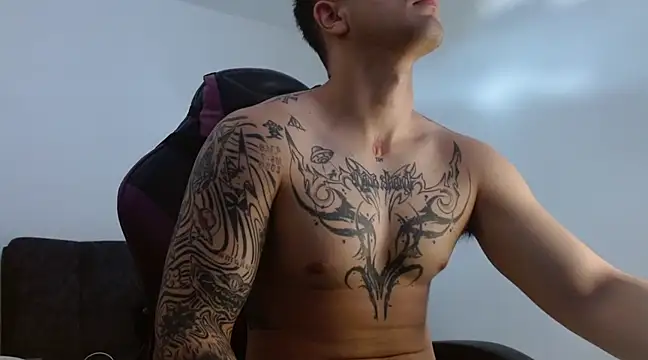 Sisoyalejo420 online show from February 27, 2025, 8:20 pm