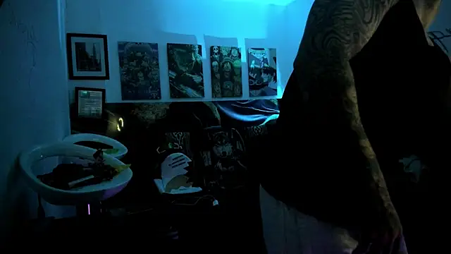 Sisoyalejo420 online show from October 24, 2025, 2:57 pm