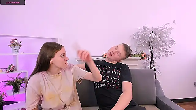 Snapshot of _Olli__Stiw_ chatting on February 22, 2025, 8:29 am Olli Stiw online show from February 22, 2025, 8:29 am