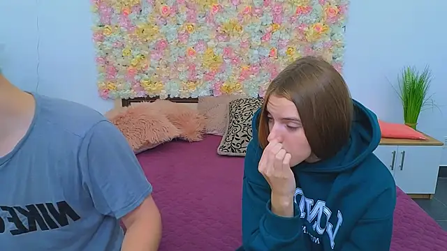 Snapshot of _Olli__Stiw_ chatting on September 14, 2025, 8:13 am Olli Stiw online show from September 14, 2025, 8:13 am