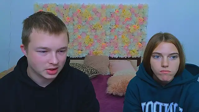 Snapshot of _Olli__Stiw_ chatting on September 18, 2025, 8:49 am Olli Stiw online show from September 18, 2025, 8:49 am