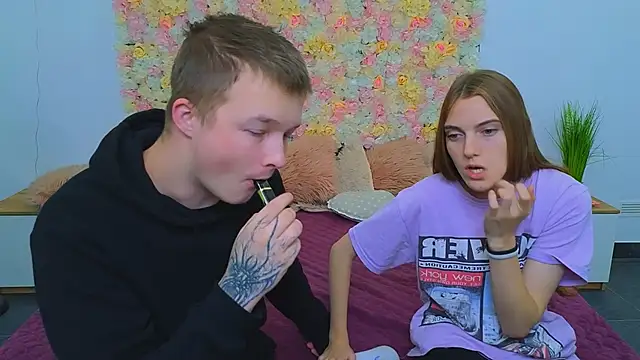 Snapshot of _Olli__Stiw_ chatting on September 20, 2025, 8:37 am Olli Stiw online show from September 20, 2025, 8:37 am