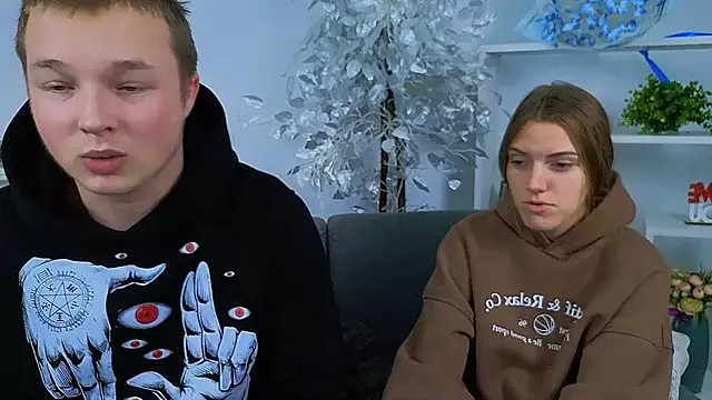 Snapshot of _Olli__Stiw_ chatting on November 11, 2025, 8:47 am Olli Stiw online show from November 11, 2025, 8:47 am