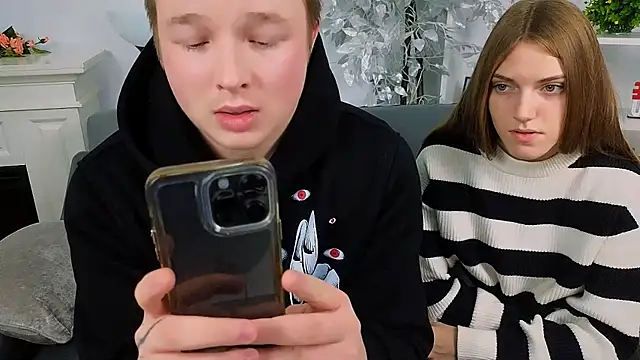 Snapshot of _Olli__Stiw_ chatting on November 28, 2025, 8:28 am Olli Stiw online show from November 28, 2025, 8:28 am