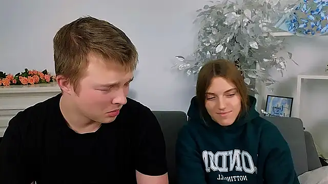 Snapshot of _Olli__Stiw_ chatting on November 29, 2025, 8:17 am Olli Stiw online show from November 29, 2025, 8:17 am