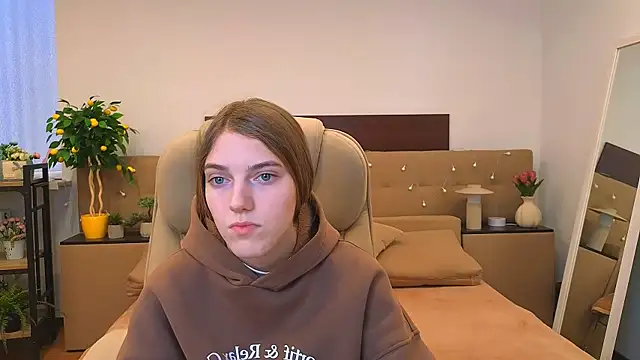  Olli  Stiw  online show from March 19, 2026, 9:02 am