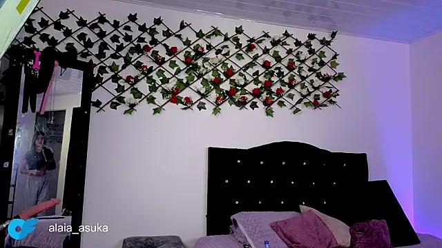 Alaia Asuka online show from February 22, 2026, 2:02 am