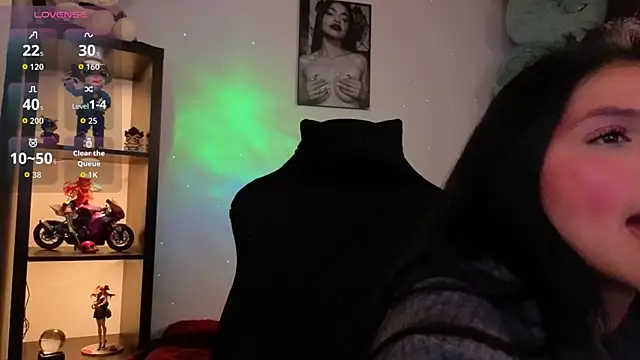 Alaia Asuka online show from July 13, 2026, 2:25 am