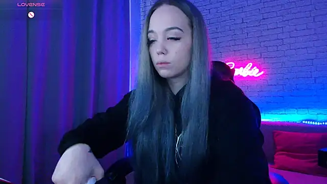 Snapshot of -Stacyy- chatting on December 8, 2024, 5:07 am -Stacyy- online show from December 8, 2024, 5:07 am