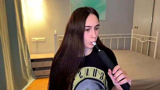 AliceKolltt online show from July 14, 2026, 8:58 pm