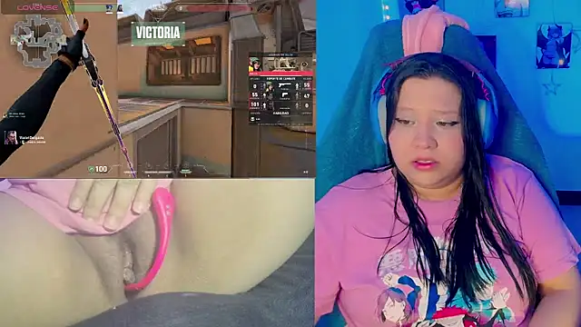 crystal7u7 online show from February 27, 2025, 4:31 am