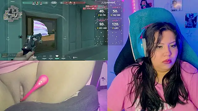 crystal7u7 online show from March 22, 2025, 1:52 pm