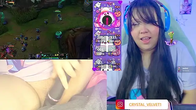 crystal7u7 online show from November 4, 2025, 8:08 pm