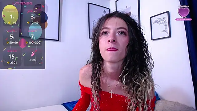 KeyshaGomez online show from December 3, 2024, 9:11 am