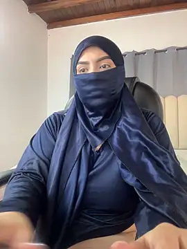 Snapshot of haddy_ss chatting on October 17, 2025, 7:16 pm haddy ss online show from October 17, 2025, 7:16 pm