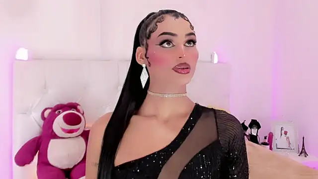 Snapshot of amal_baddell chatting on November 10, 2025, 8:19 pm amal baddell online show from November 10, 2025, 8:19 pm