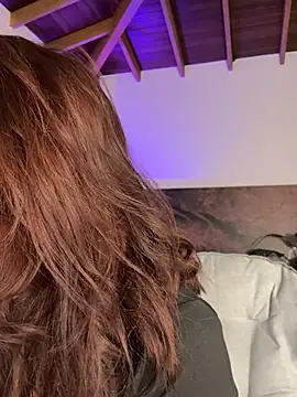 Snapshot of EmaSaenz chatting on March 19, 2025, 1:10 am EmaSaenz online show from March 19, 2025, 1:10 am