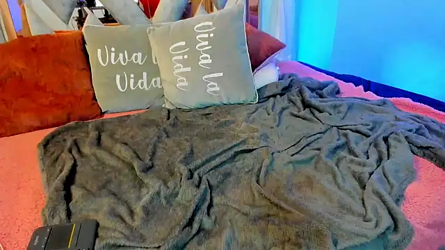 Kendall Sophy online show from January 17, 2025, 10:56 pm