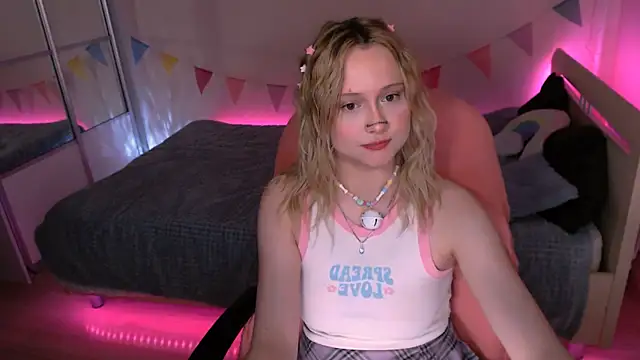 MariaMango online show from January 27, 2025, 9:55 pm