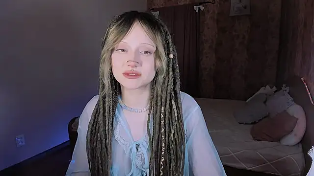 MariaMango online show from July 27, 2026, 3:02 am