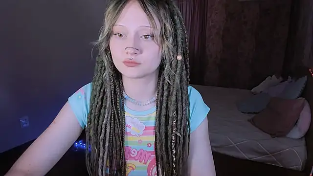 MariaMango online show from July 28, 2026, 2:51 am