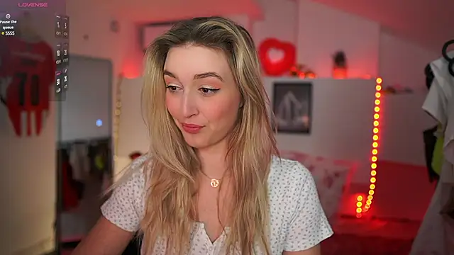 Snapshot of Alexis___Texas chatting on March 8, 2025, 2:30 pm Alexis Texas online show from March 8, 2025, 2:30 pm