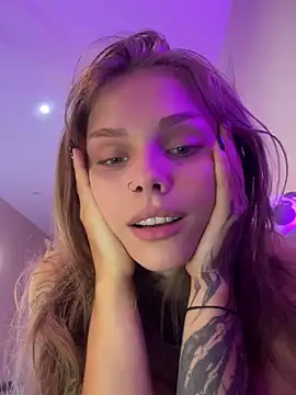 HumbleJess online show from December 28, 2024, 9:42 am