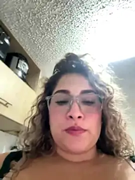 Snapshot of Sara_smiiith211 chatting on April 23, 2026, 3:14 pm Sara smiiith211 online show from April 23, 2026, 3:14 pm