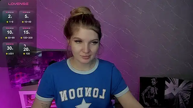 Snapshot of lily_williamss chatting on June 11, 2026, 2:53 am lily williamss online show from June 11, 2026, 2:53 am