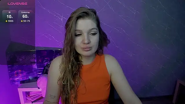 Snapshot of lily_williamss chatting on June 13, 2026, 12:08 am lily williamss online show from June 13, 2026, 12:08 am