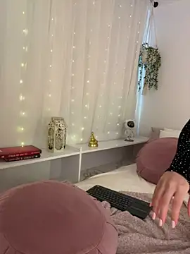 Amelia Rouse online show from June 26, 2026, 8:46 pm
