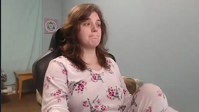 TreeJeanne online show from February 6, 2025, 2:11 am