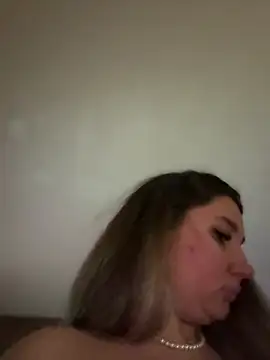 Snapshot of babyyboomm chatting on February 2, 2025, 12:19 am babyyboomm online show from February 2, 2025, 12:19 am