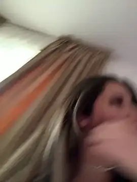 Snapshot of babyyboomm chatting on February 4, 2025, 10:00 am babyyboomm online show from February 4, 2025, 10:00 am