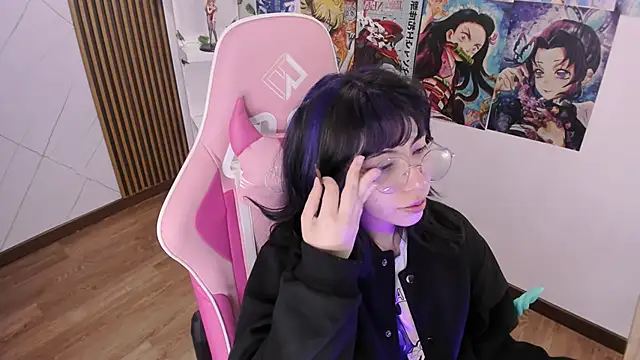 Purplee Baby online show from December 15, 2024, 7:10 pm